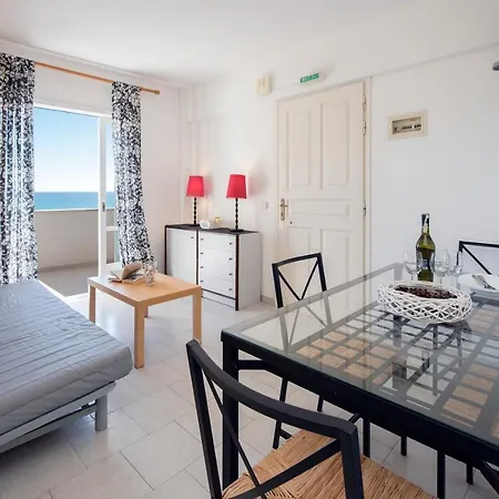 Feriehus Glyfada Sea View *
