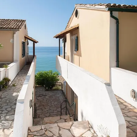 Feriehus Glyfada Sea View